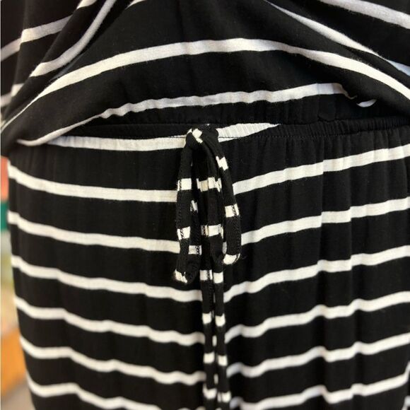 Zenana Ladies Small Black White Striped Romper - Picture 2 of 8